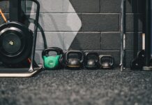 Jakie wagi kettlebell powinny być używane do różnych ćwiczeń
