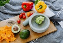 Co to znaczy być weganinem i jakie są podstawowe zasady diety wegańskiej?