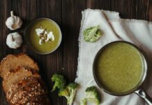 Najlepsze przepisy na bezglutenowe śniadania.