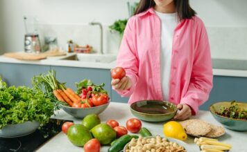 Jakie są najlepsze strategie na utrzymanie zdrowej diety dla osób z nadciśnieniem?