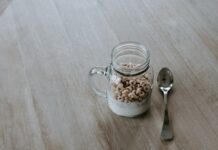 Jak przygotować pyszne i zdrowe smoothie z dodatkiem płatków śniadaniowych