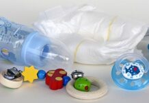 Czy trzeba zdjąć łańcuszek na lotnisku? Czy trzeba zdjąć łańcuszek na lotnisku?