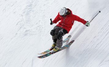 Co jest zdrowsze narty czy snowboard?