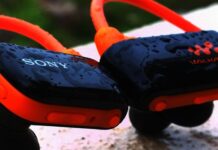 Jak spakować elektronikę do samolotu? Jak spakować elektronikę do samolotu?