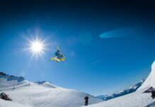 ¿Cómo se llama el snowboard en la arena?