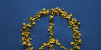 Jak wieszać polską flagę w pionie?