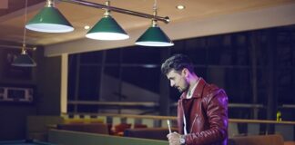 Czy bile do snookera są mniejsze?