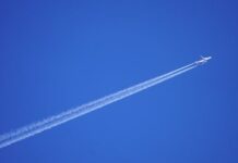 Co do samoobrony w samolocie?