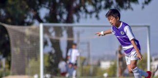 Czy piłkarz musi mieć getry?