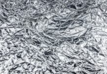 Jak założyć folię termiczna na okno?